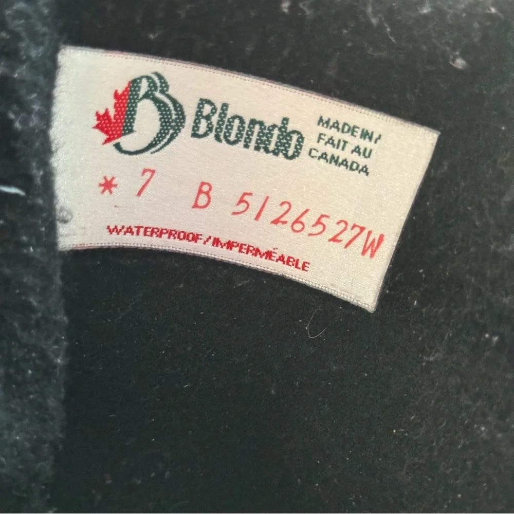 BLONDO Black Leather Boot